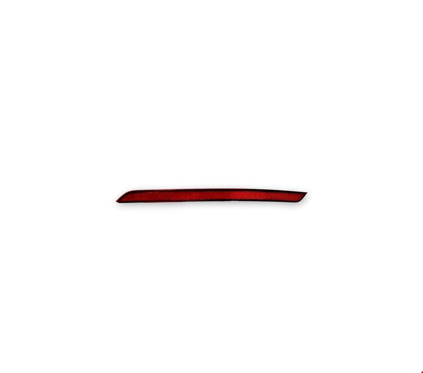 ARKA TAMPON REFLEKTÖRÜ SOL PASSAT 2020- - İTHAL